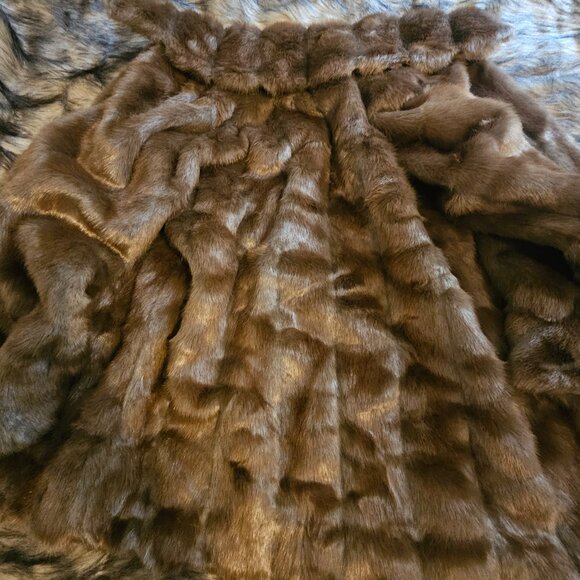 NWT Vintage Dennis Basso XS Chestnut Mink Faux Fur Zippered Coat Soft Shiny - Picture 5 of 13